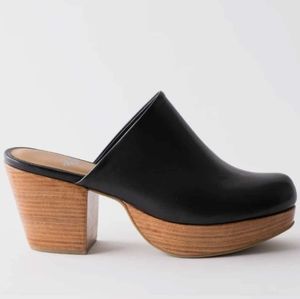 Fortress of Inca Ava Clog Mules